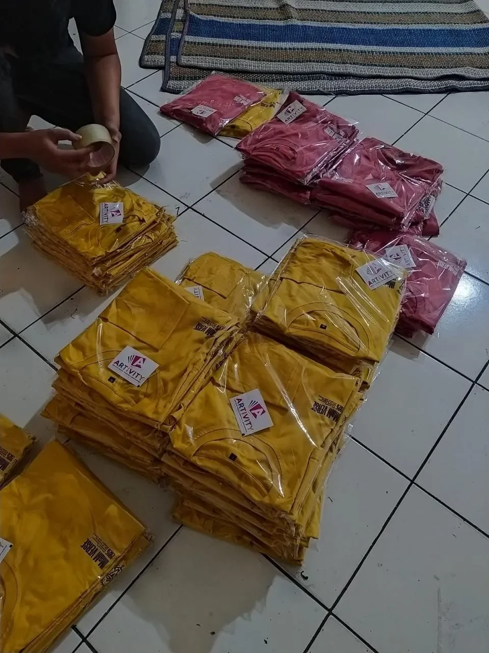 Ganci dan Sticker Pack